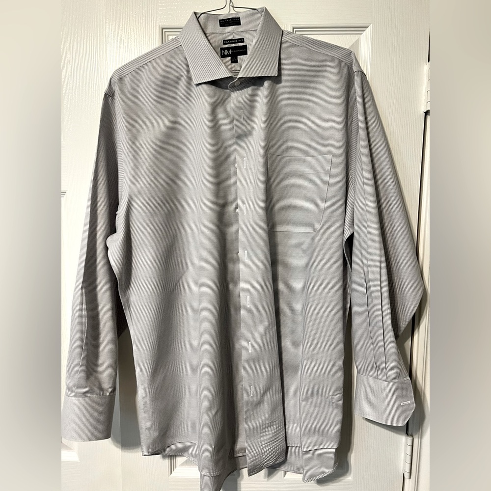 Neiman Marcus Light Gray & White Check Shirt, 17.5x34/35
